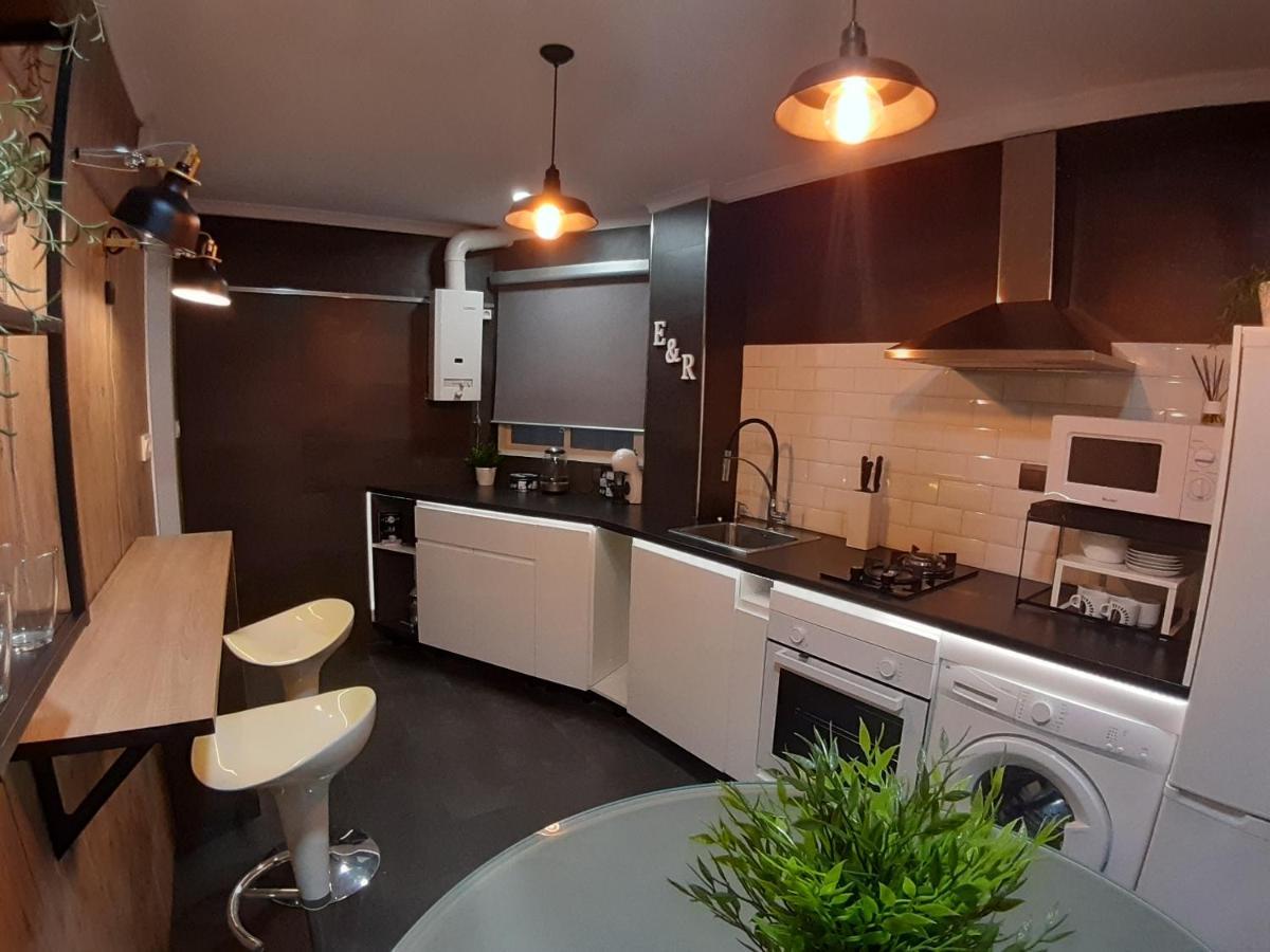 Apartamento E&R Malaga Centro- Parking Gratis ภายนอก รูปภาพ